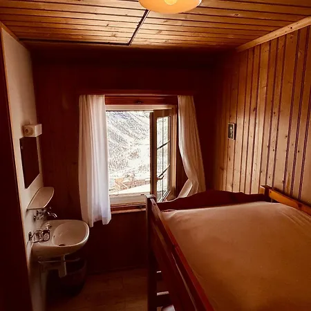 Casa Ristorante Belvedere 山林小屋